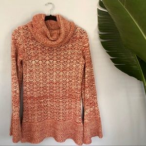 gorgeous oversized turtleneck